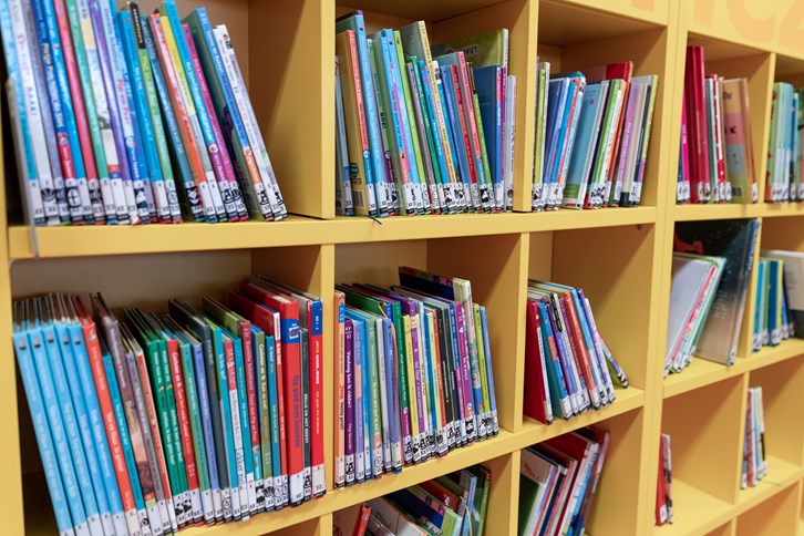 Bezoek bibliotheek groep 3 (47 van 49)